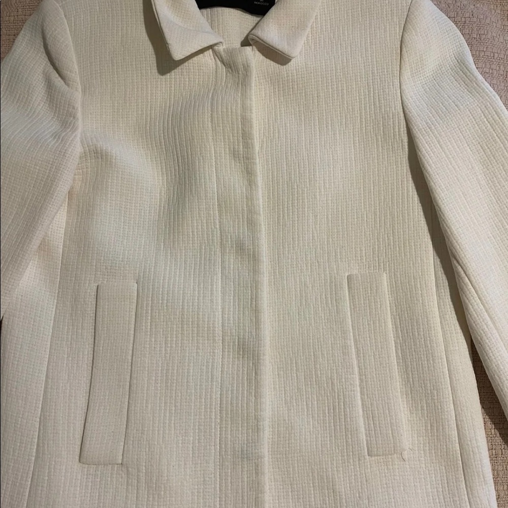 Zara White Blazer